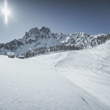 Hotel Royal Und Ferienhaus Annabel Sexten ภายนอก รูปภาพ